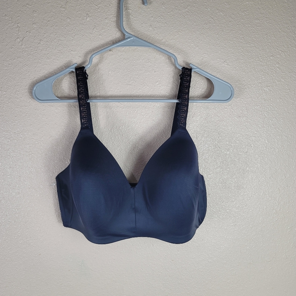 Wacoal wireless t shirt bra in midnight blue,  size 34G
